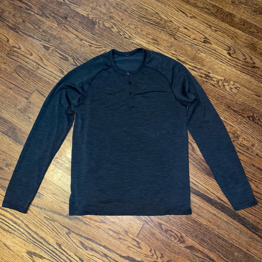 COPY - Lululemon long sleeve